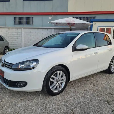 Volkswagen Golf 2010 në shitje