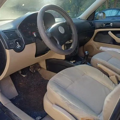 Volkswagen Bora 2004 në shitje