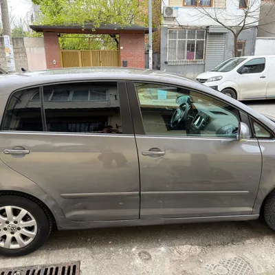 Volkswagen Golf 2006 në shitje