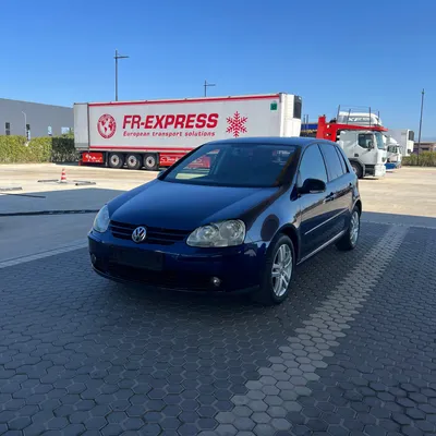 Volkswagen Golf 2008 në shitje