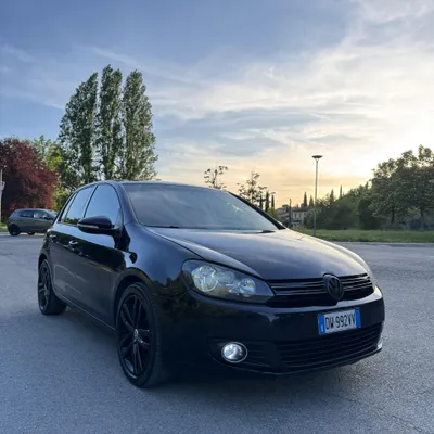 Volkswagen Golf 2009 në shitje