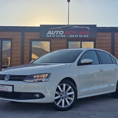 Volkswagen Jetta 2012 në shitje