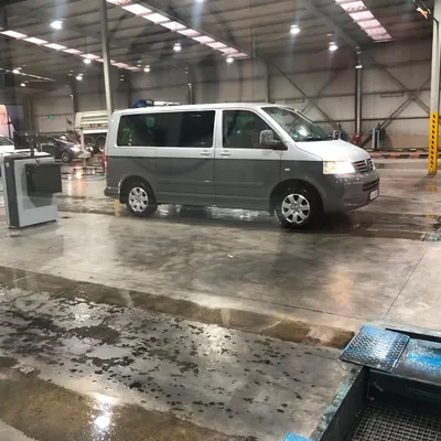 Volkswagen Multivan 2005 në shitje