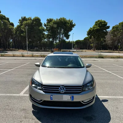 Volkswagen Passat 2012 në shitje