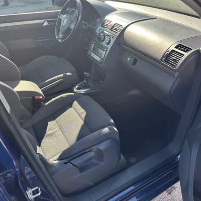 Volkswagen Touran 2007 në shitje