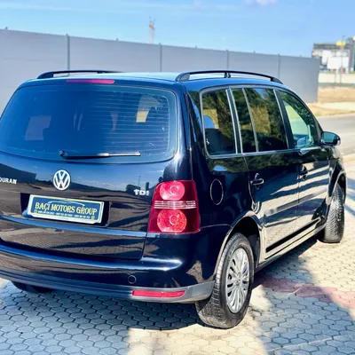 Volkswagen Touran 2006 në shitje