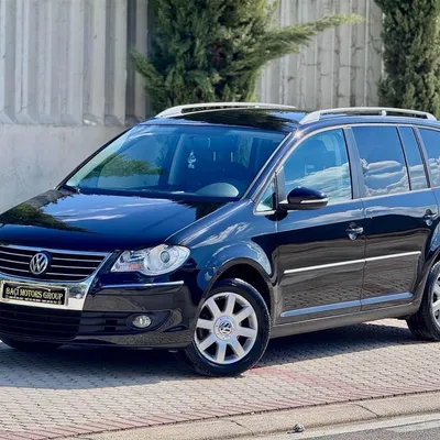 Volkswagen Touran 2010 në shitje
