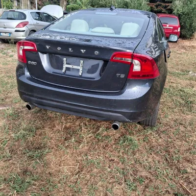 Volvo S60 2012 në shitje