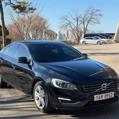 Volvo S60 2014 në shitje