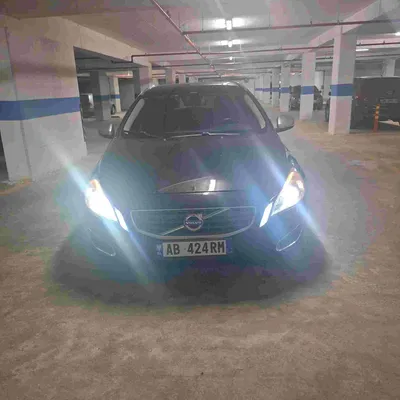 Volvo V60 2012 në shitje