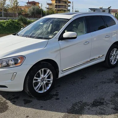 Volvo XC60 2015 në shitje