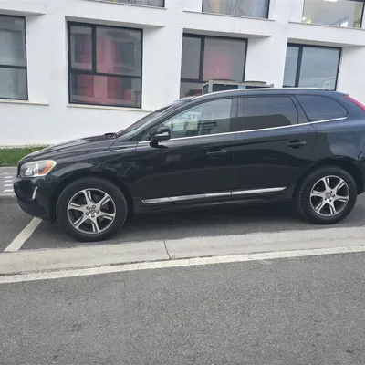 Volvo XC60 2015 në shitje