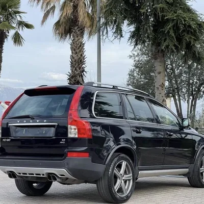 Volvo XC90 2011 në shitje