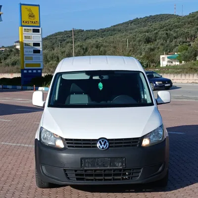 Volkswagen Caddy 2012 në shitje