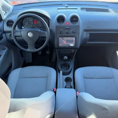 Volkswagen Caddy 2007 në shitje