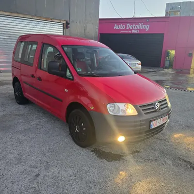 Volkswagen Caddy 2010 në shitje