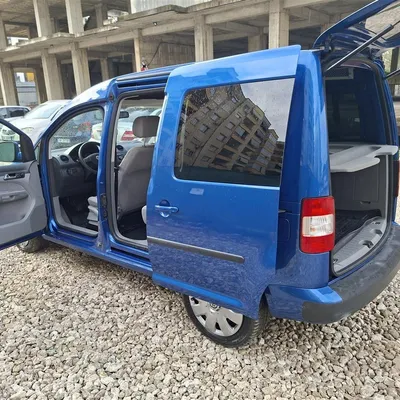 Volkswagen Caddy 2008 në shitje