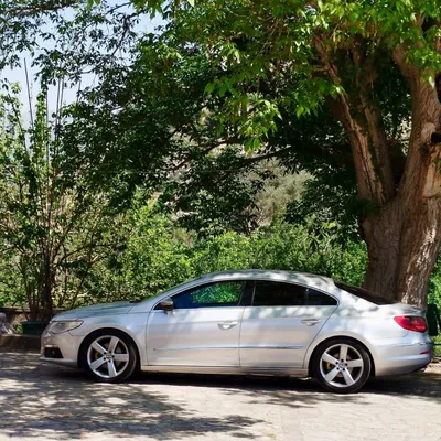 Volkswagen Passat CC 2009 në shitje