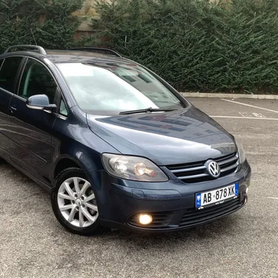 Volkswagen Golf 2008 në shitje