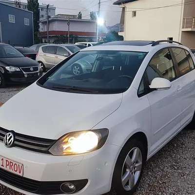 Volkswagen Golf 2010 në shitje