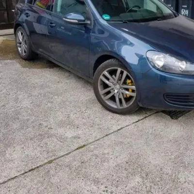 Volkswagen Golf 2009 në shitje