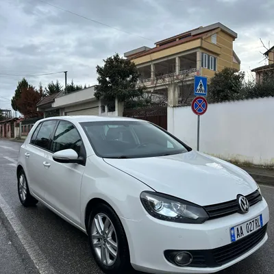 Volkswagen Golf 2010 në shitje