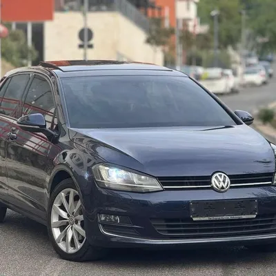 Volkswagen Golf 2015 në shitje