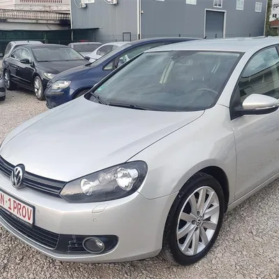 Volkswagen Golf 2010 në shitje