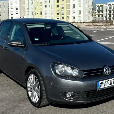 Volkswagen Golf 2010 në shitje