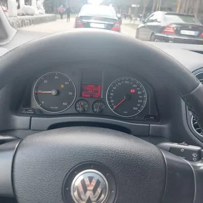 Volkswagen Golf 2007 në shitje