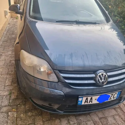 Volkswagen Golf 2007 në shitje