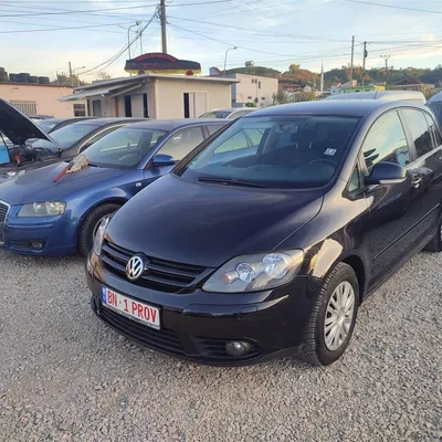 Volkswagen Golf 2006 në shitje