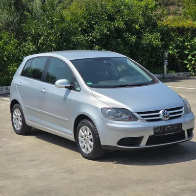 Volkswagen Golf 2006 në shitje