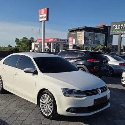 Volkswagen Jetta 2013 në shitje