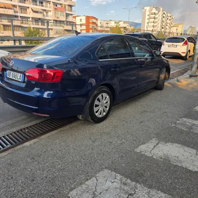 Volkswagen Jetta 2015 në shitje