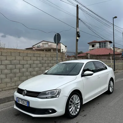 Volkswagen Jetta 2011 në shitje