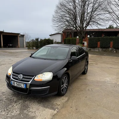 Volkswagen Jetta 2006 në shitje
