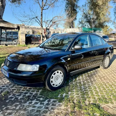 Volkswagen Passat 1999 në shitje