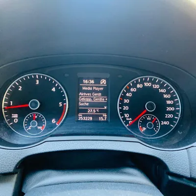 Volkswagen Sharan 2011 në shitje