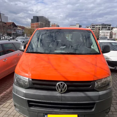 Volkswagen Transporter 2012 në shitje