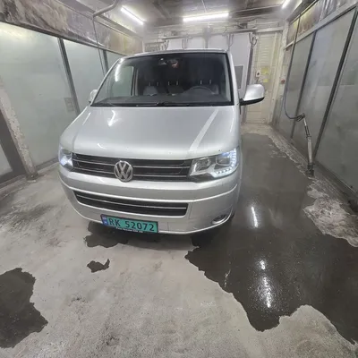 Volkswagen Transporter 2012 në shitje