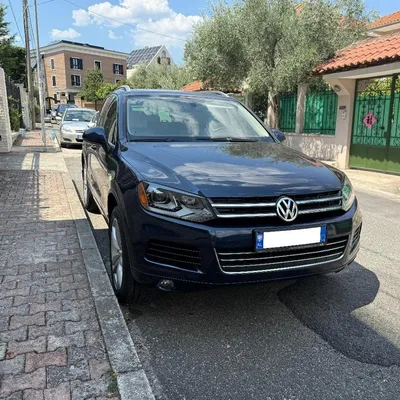 Volkswagen Touareg 2012 në shitje