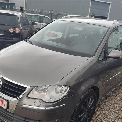 Volkswagen Touran 2007 në shitje