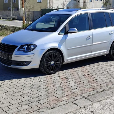 Volkswagen Touran 2007 në shitje