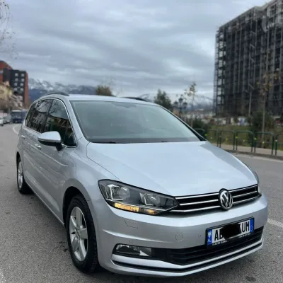 Volkswagen Touran 2016 në shitje