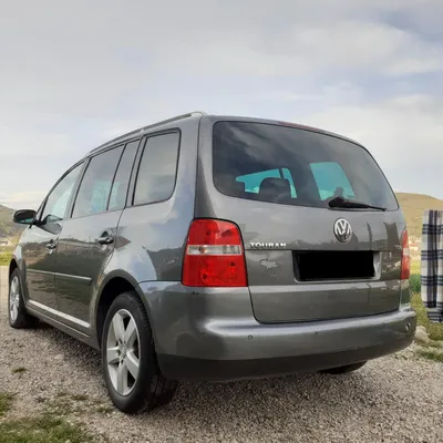 Volkswagen Touran 2005 në shitje