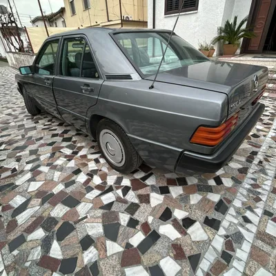 Mercedes-Benz 190 1988 në shitje