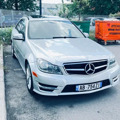 Mercedes-Benz C-class 2012 në shitje