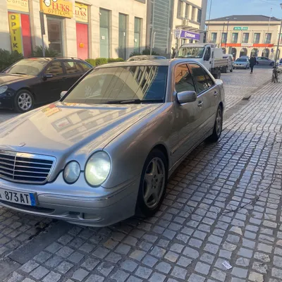 Mercedes-Benz E-class 2000 në shitje