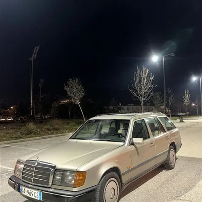 Mercedes-Benz W124